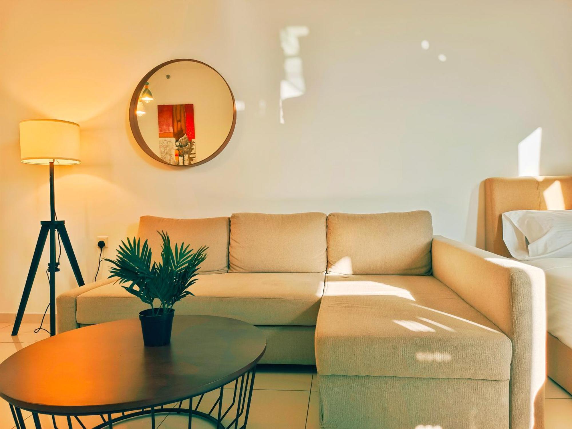New Georgetown Instagramable 2Br Homestay For 10Pax 无敌美景两房民宿 Beacon Executive Suite Екстер'єр фото